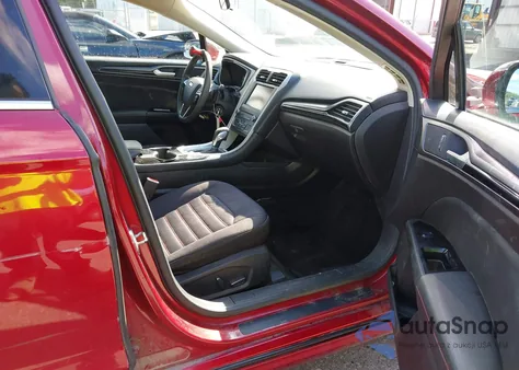 2016 Ford Fusion Se z USA, uszkodzony, nr VIN 3FA6P0T94GR321717